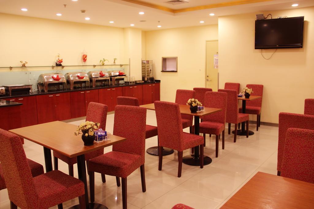 Hanting Express Shanghai Songjiang North Renmin Road Экстерьер фото